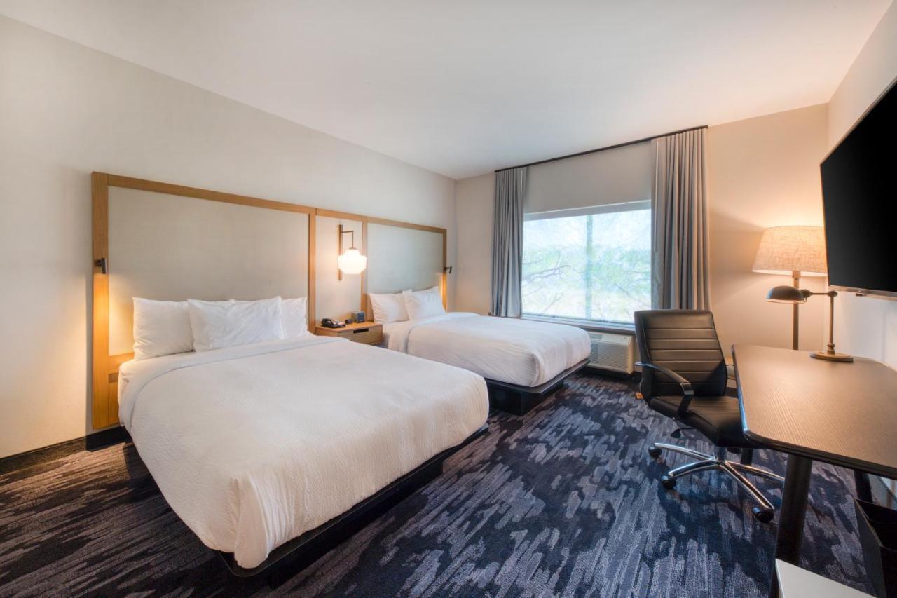 Fairfield & By Marriott Charlotte 3* Belmont